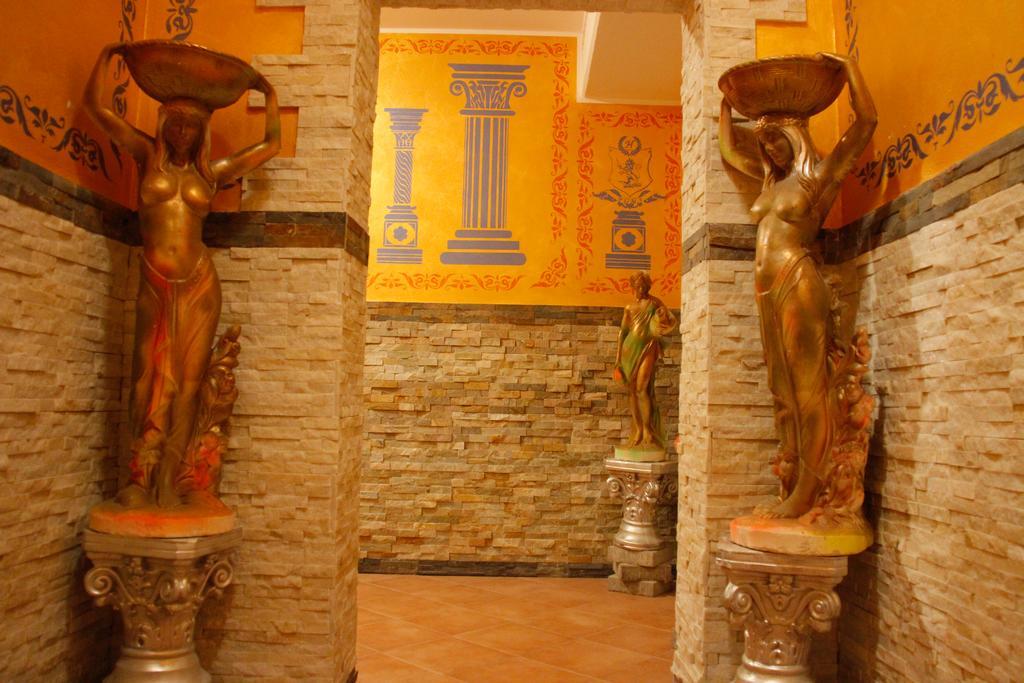 Hotel Impero Beauty & - Bike Cantello